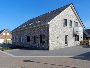 Ferienhaus in Burhave mit Großer Terrasse